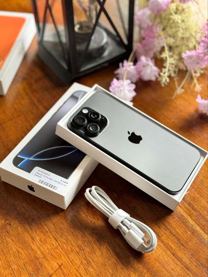 Iphone 16 Pro Max 256GB zwart, Telecommunicatie, Mobiele telefoons | Apple iPhone, Zo goed als nieuw, iPhone 16, Zwart, Ophalen