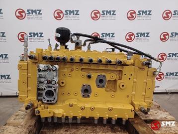 Gp valve control caterpillar