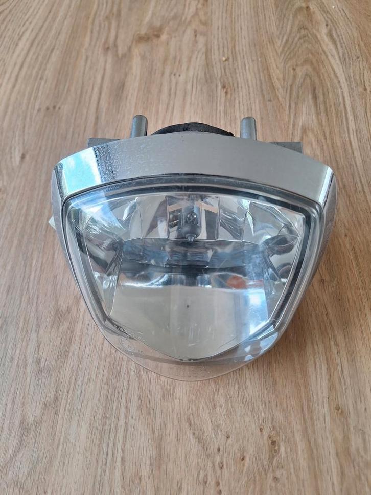 Koplamp kymco like 50cc scooter, Fietsen en Brommers, Brommeronderdelen | Algemeen, Carburateur, Ophalen of Verzenden