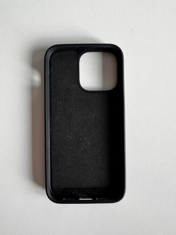 Quadlock iPhone 13 pro hoesje  beschikbaar voor biedingen