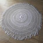 Nappe blanche au crochet ronde, Enlèvement, Comme neuf