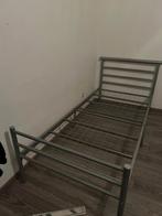 Ëënpersoonsbed, Huis en Inrichting, Slaapkamer | Bedden, Ophalen