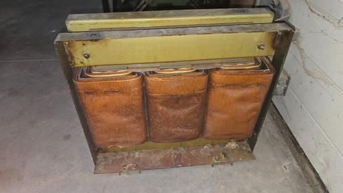transformator 240v - 400v minsstens 40KvA, Doe-het-zelf en Bouw, Gereedschap | Overige machines, Gebruikt, Ophalen