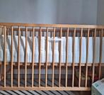 Superbe lit bébé complet avec matelas 60cm x 120cm, Enfants & Bébés, Comme neuf, Réglable en hauteur, Enlèvement