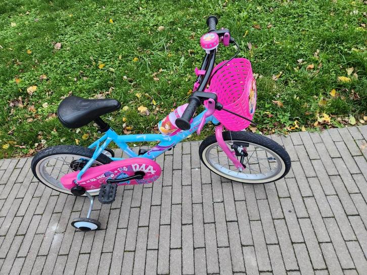 Velos btwin 16 pouces fille très bonne état, Vélos & Vélomoteurs, Vélos | Vélos pour enfant, Enlèvement ou Envoi