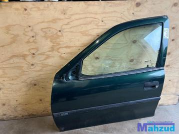 OPEL VECTRA B SEDAN Groen L359 links voor deur 1995-2002 beschikbaar voor biedingen