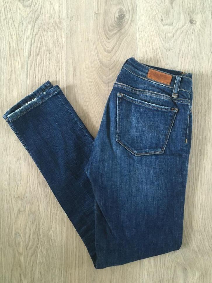 Jeansbroek Zara maat 26 / XS, Kleding | Dames, Spijkerbroeken en Jeans, Gedragen, W27 (confectie 34) of kleiner, Blauw, Ophalen of Verzenden
