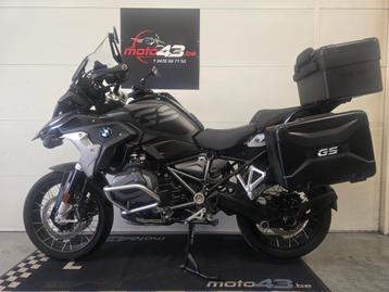 BMW R1250GS**2022**3173KM**Triple black**@MOTO43 Bavikhove beschikbaar voor biedingen