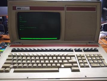 MAI Basic Four Information Systems Terminal beschikbaar voor biedingen