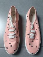 Roze schoenen met poezenmotief, Vêtements | Femmes, Chaussures, Rose, Comme neuf, Enlèvement, Sneakers et Baskets