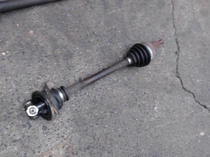 Cardan gauche Nissan Primastar 1.9DCi 60kw 2002-2006, Auto-onderdelen, Remmen en Aandrijving, Nissan, Gebruikt, Ophalen of Verzenden
