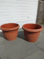Bloempotten 2 stuks diameter 40 cm hoogte 30 cm, Kunststof, Gebruikt, Rond, Tuin