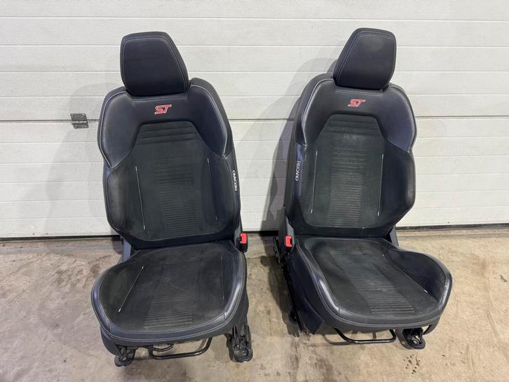 Ford Fiesta St recaro interieur st3 leder verwarming va 2018, Auto-onderdelen, Interieur en Bekleding, Ford, Gebruikt, Ophalen