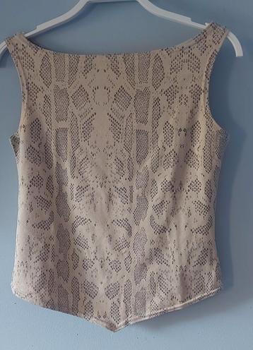 Top court beige imprimé serpent t.S