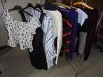 8 VETEMENTS " Robe+tunique ,pulls,blouse" T. S -PARF.ETAT, Comme neuf, Taille 158, Enlèvement