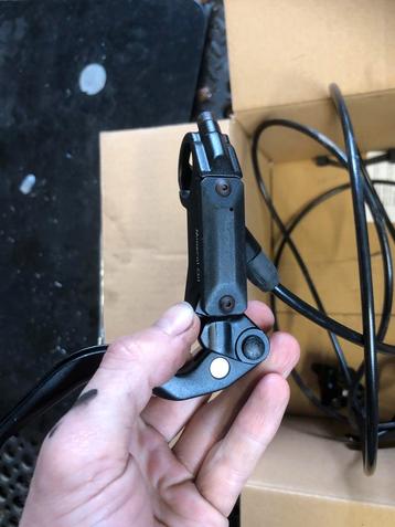 Saccon hydraulische MTB remmen voor en achter, Fietsen en Brommers, Fietsonderdelen, Ophalen, Zo goed als nieuw