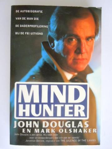 boek Mindhunter - autobiografie John Douglans beschikbaar voor biedingen