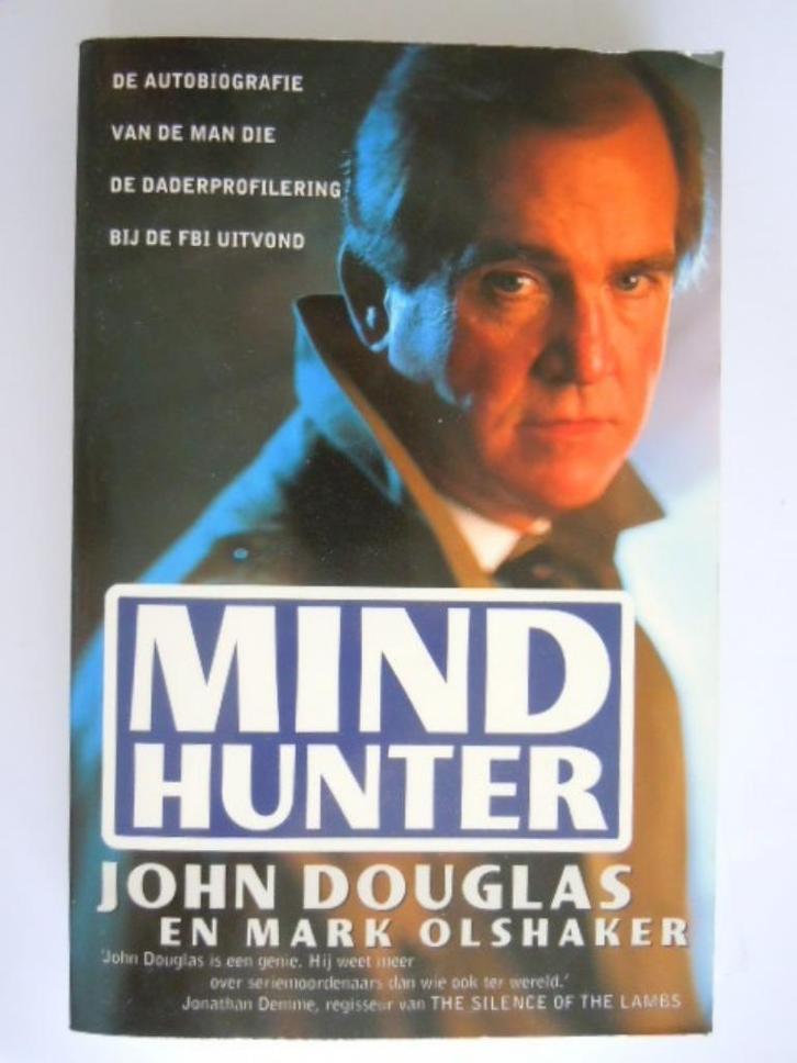 boek Mindhunter - autobiografie John Douglans, Boeken, Biografieën, Zo goed als nieuw, Wetenschap, Ophalen of Verzenden