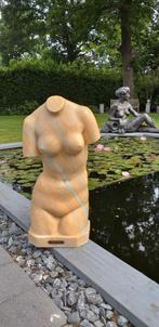 statue en marbre, Enlèvement