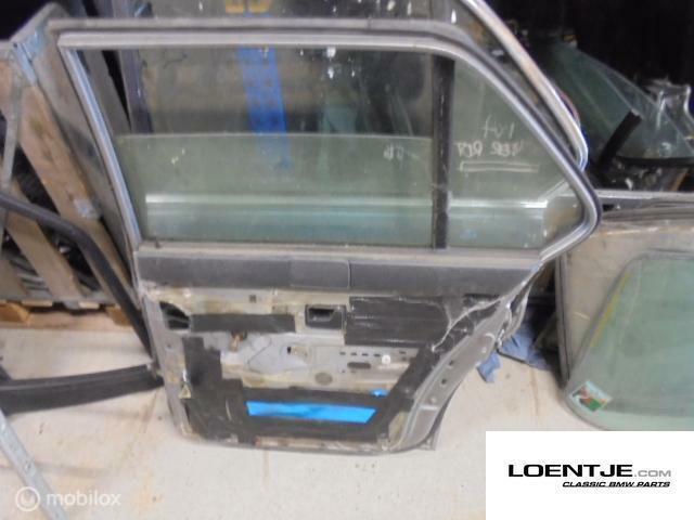 Achterdeur rechts bmw e28 518 520 525 528 535, Auto-onderdelen, Carrosserie, Deur, BMW, Achter, Rechts, Gebruikt, Ophalen of Verzenden