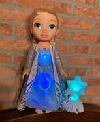 Zingende,kleur wisselende Elsa pop met lichtgevende ster., Comme neuf, Autres types, Enlèvement ou Envoi