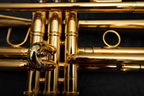Stomvi-trompet, Muziek en Instrumenten, Blaasinstrumenten | Trompetten, Zo goed als nieuw, Trompet in si bemol, Ophalen