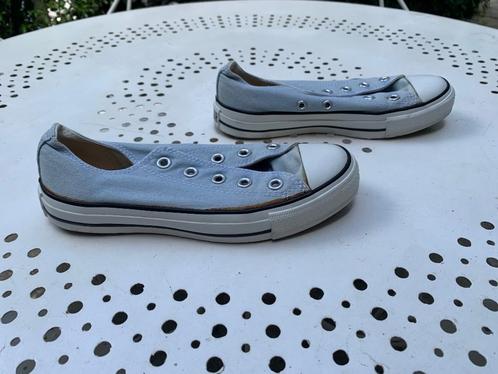 Converse bleu ciel best sale basse