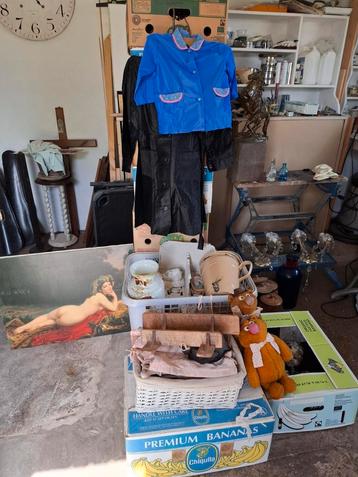 10 BANAANDOZEN BROCANTE MARKTGERIEF beschikbaar voor biedingen