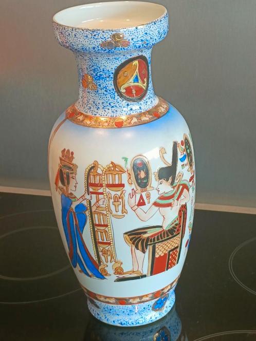 Vase Antiquité chinois porcelaine décor Égyptien signé, Antiquités & Art, Antiquités | Vases, Enlèvement ou Envoi