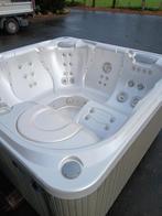 Jacuzzi gratis geleverd geplaatst, Tuin en Terras, Ophalen of Verzenden, Zo goed als nieuw