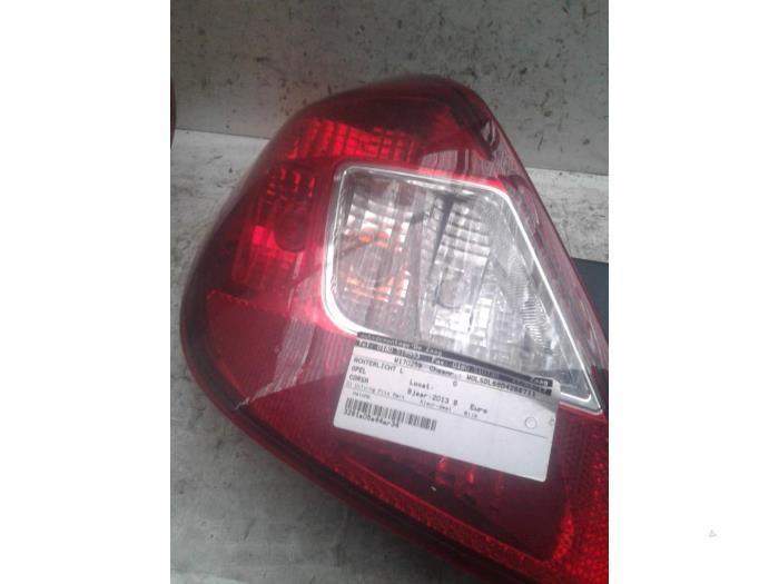 Achterlicht links van een Opel Corsa, Auto-onderdelen, Verlichting, Opel, Gebruikt, 3 maanden garantie, Ophalen of Verzenden