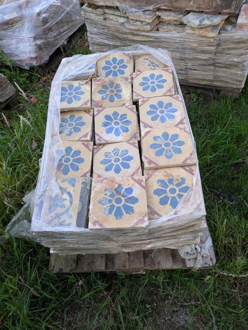 Cementtegels - 2 verschillende soorten, Doe-het-zelf en Bouw, Tegels, Gebruikt, Vloertegels, Overige materialen, 20 tot 40 cm