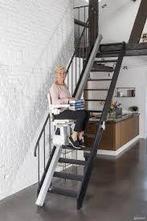 monte-escalier, très bon état, facile à installer soi-même, Enlèvement ou Envoi, Comme neuf, Droit