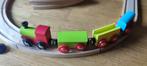 Houten trein, treinstel, treinsporen met magnetisch treintje, Ophalen of Verzenden, Zo goed als nieuw, Overige typen