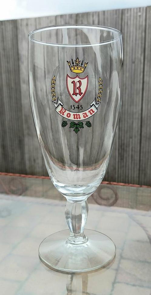 ROMAN 6 bierglazen op voet. 32 cl. RETRO/VINTAGE. Prijs stuk, Verzamelen, Glas en Drinkglazen, Nieuw, Bierglas, Ophalen
