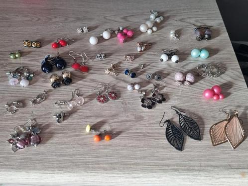 Oorringen lot meer dan 30 stuks, Bijoux, Sacs & Beauté, Piercings, Comme neuf, Argent, Enlèvement ou Envoi