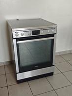 AEG keramisch fornuis – inox – goede staat, Elektronische apparatuur, Fornuizen, Ophalen, Keramisch