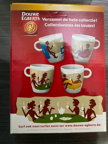 🍄. 4 NIEUWE Douwe Egberts mokken / tassen beschikbaar voor biedingen