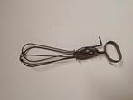 antieke handmixer, Ophalen