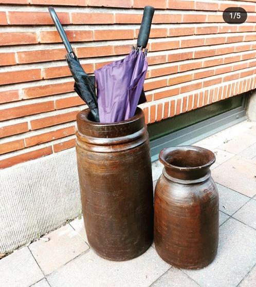 Oude Nepalese houten melkpotten, Huis en Inrichting, Woonaccessoires | Vazen, Ophalen of Verzenden