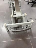 Table de massage trioflex electrique gymna, Sport en Fitness, Massageproducten, Ophalen, Zo goed als nieuw, Massagetafel