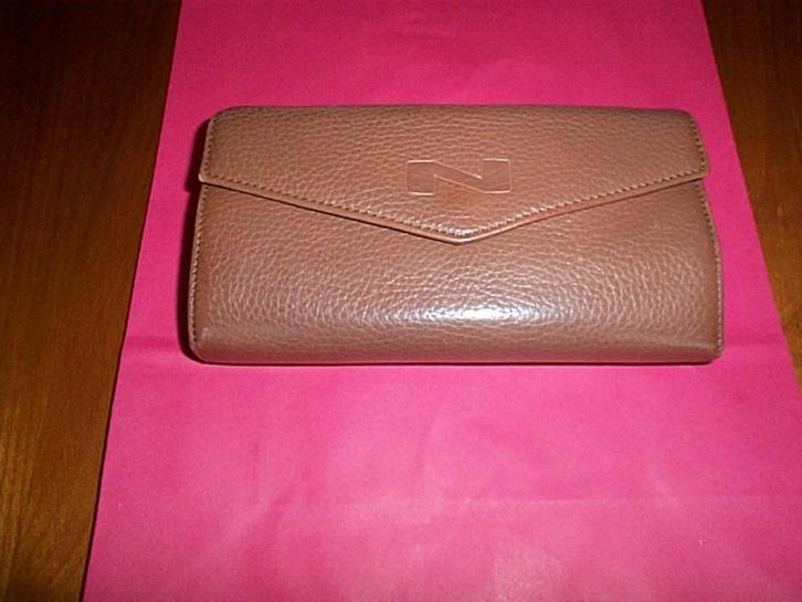Mooie grote NATHAN portefeuille ZGS NP € 165, Handtassen en Accessoires, Portemonnees, Zo goed als nieuw, Leder, Ophalen of Verzenden