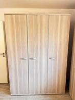 Kleerkast en drie ladenkast met rek, Ophalen, Gebruikt, Lichtgrijs fineer
