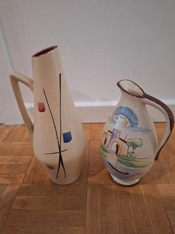 2 keramische vintage kannen beschikbaar voor biedingen