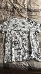 Tee-shirt Hmm, Enfants & Bébés, Vêtements enfant | Taille 170, Enlèvement ou Envoi, Utilisé, Garçon, Chemise ou À manches longues