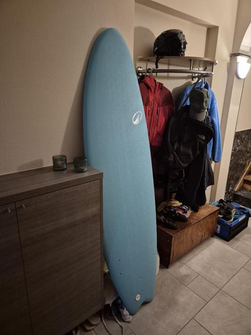 OLAIAN Foam surfboard 6'6' swallow tail 55 l turquoise soft, Watersport en Boten, Golfsurfen, Zo goed als nieuw, Met vinnen, Met koord