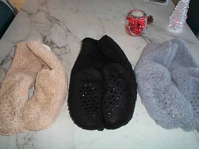 3 paar nieuwe warme sokken en of pantoffels, Kleding | Dames, Sokken en Kousen, Nieuw, Sokken en Kniesokken, Zwart, Ophalen of Verzenden