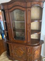 Kasten , antiek , vol notelaar , massief hout , tafel ,stoel, Huis en Inrichting, Ophalen, Zo goed als nieuw