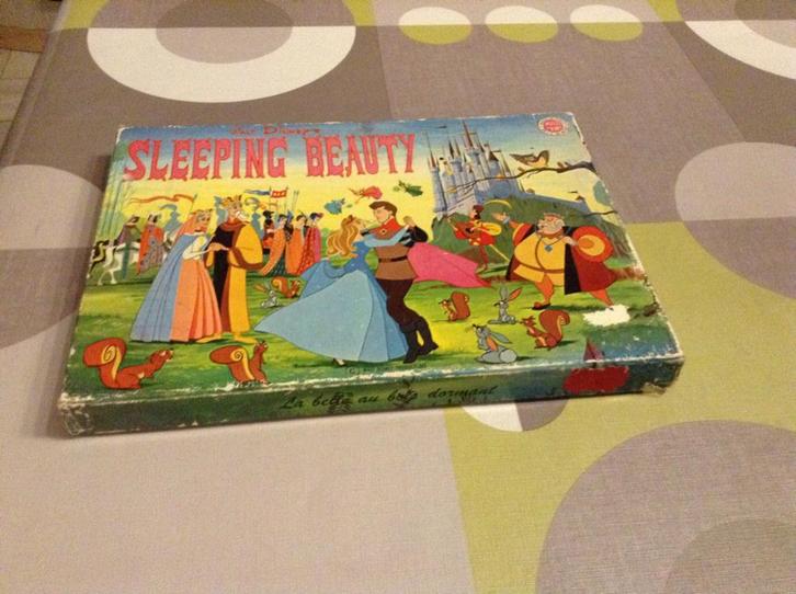 Set de timbres Walt Disney Sleeping Beauty, Collections, Disney, Utilisé, Image ou Affiche, Blanche-Neige ou Belle au Bois Dormant