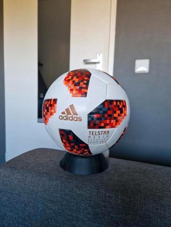 BALLON DE MATCH OFFICIEL Adidas Telstar (Coupe du monde 2018, Collections, Articles de Sport & Football, Comme neuf, Enlèvement ou Envoi